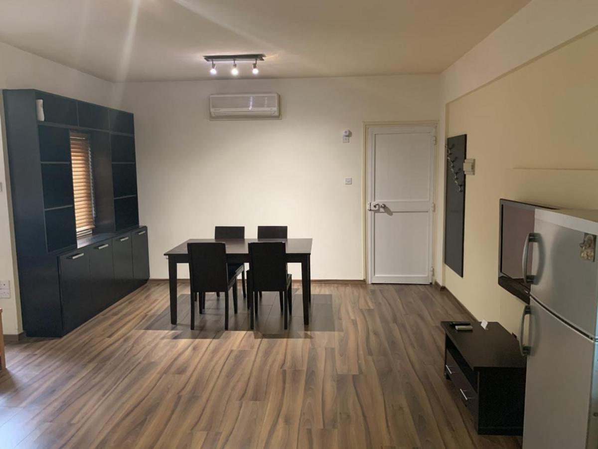 Kika Court 2 Apartment Paralimni Luaran gambar