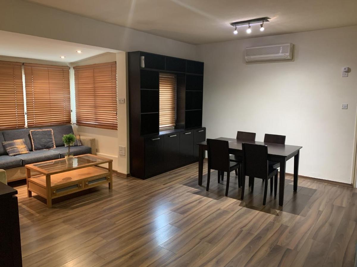 Kika Court 2 Apartment Paralimni Luaran gambar